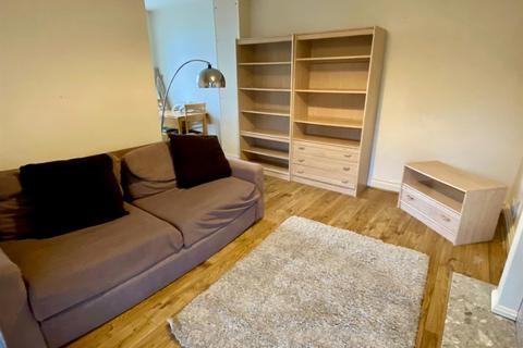 1 bedroom flat for sale, Highfields Court, Highfield Road, Huddersfield