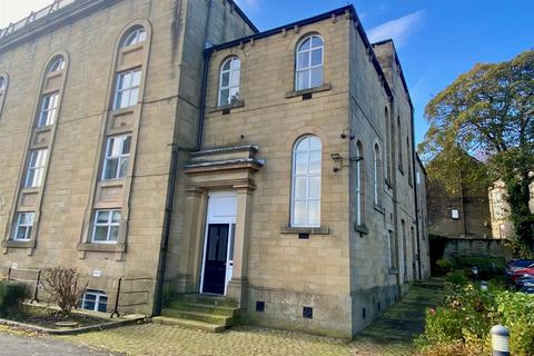 1 bedroom flat for sale, Highfields Court, Highfield Road, Huddersfield