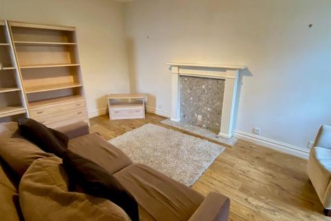 1 bedroom flat for sale, Highfields Court, Highfield Road, Huddersfield