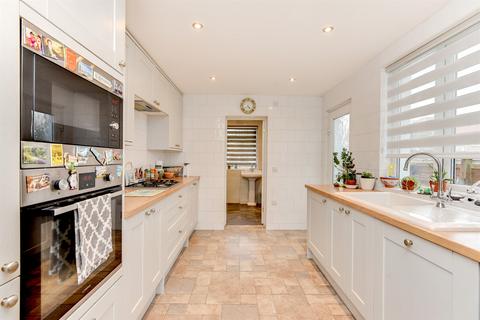140 Brougham Road, Worthing, BN11 2PH