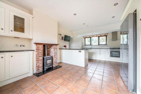 3 bedroom house to rent, Lullington Garth, Woodside Park