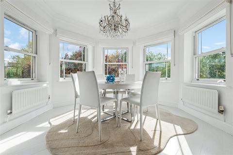 2 bedroom apartment for sale, Trinity Church Road, Barnes, London, SW13