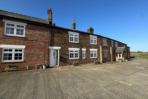 3 bedroom terraced house to rent, Summerwood Lane, Halsall, Lancashire, L39