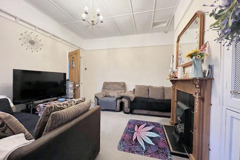 3 bedroom bungalow for sale, Glebe Road, Forest hall, Newcastle upon Tyne, Tyne and Wear, NE12 7JQ