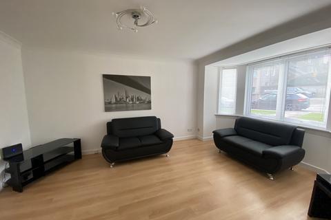 2 bedroom flat to rent, Albury Gardens, Aberdeen AB11