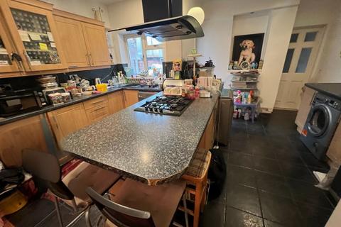 5 bedroom townhouse for sale, Fosse Road North, Leicester, LE3