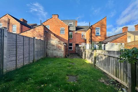 4 bedroom terraced house for sale, Shelley Street, Leicester, LE2