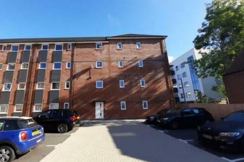 2 bedroom flat to rent, Victoria Crescent, Solihull B90