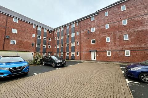 2 bedroom flat to rent, Victoria Crescent, Solihull B90