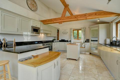 6 bedroom detached house for sale, Wellington, Somerset, TA21