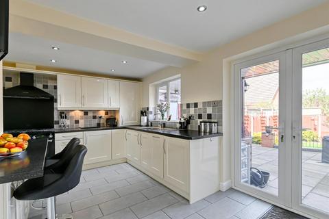 27 Castlefields, Bridgnorth, WV16 5DH