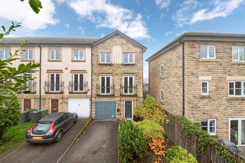 4 bedroom property for sale, Bluehills Lane, Lower Cumberworth, HD8