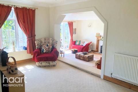 4 bedroom end of terrace house for sale, Manson Heights, Monmouth