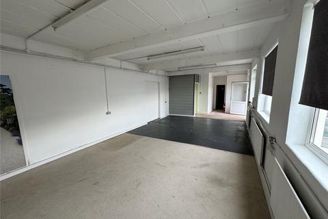 Warehouse to rent, Commerce Way, Lancing, West Sussex, BN15