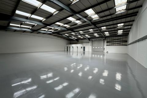 Warehouse to rent, Unit 3A Malthouse Trading Estate, Brighton Road, Shoreham-By-Sea, West Sussex, BN43