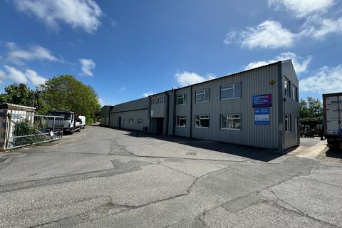 Warehouse to rent, Canterbury Road, Worthing, West Sussex, BN13