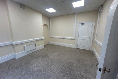 Office to rent, Offices 4 & 5, 24 Liverpool Gardens, Worthing, West Sussex, BN11