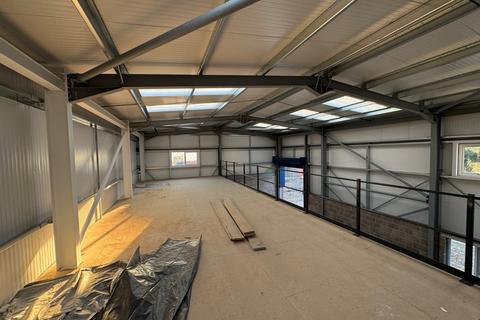 Warehouse to rent, Dominion Way, Worthing, West Sussex, BN14