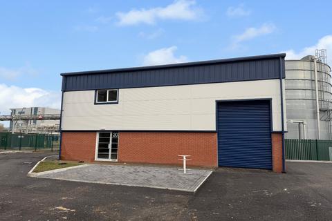 Warehouse to rent, Unit 20 Worthing Business Park, Dominion Way, Worthing, West Sussex, BN14