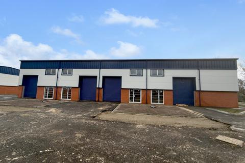 Warehouse to rent, Unit 16 Worthing Business Park, Dominion Way, Worthing, West Sussex, BN14