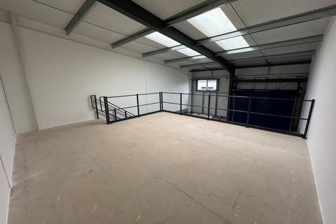 Warehouse to rent, Terminus Road, Chichester, West Sussex, PO19