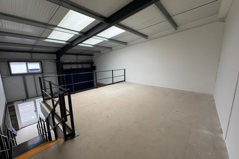 Warehouse to rent, Terminus Road, Chichester, West Sussex, PO19