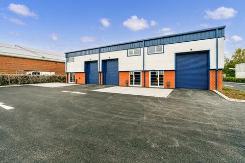 Warehouse to rent, Unit 8 Stanley Court, Terminus Road, Chichester, West Sussex, PO19