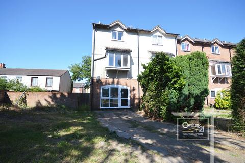 4 bedroom townhouse to rent, Berkeley Close, SOUTHAMPTON SO15