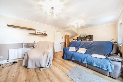 3 bedroom semi-detached house for sale, Kings Road, Uxbridge