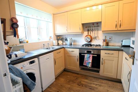 3 bedroom semi-detached house to rent, Ruddle Way, Langham LE15