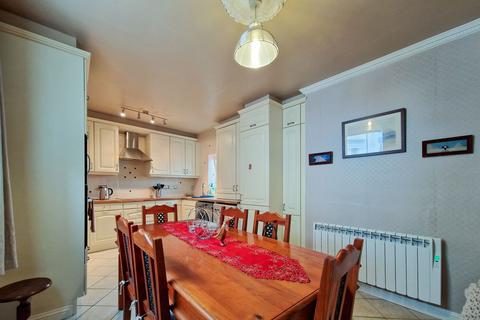 2 bedroom house for sale, 70 Roseville Street, St Helier