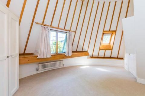 4 bedroom flat for sale, Oast House, St Georges Road, Bromley, BR1