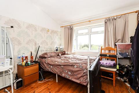 11 Star Path, Northolt, UB5 6TQ