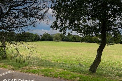 29 Stickleton Close, Greenford, UB6 9RQ