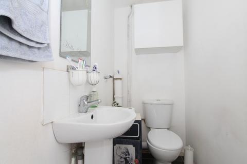 14 Fisher Close, Greenford, UB6 9UF
