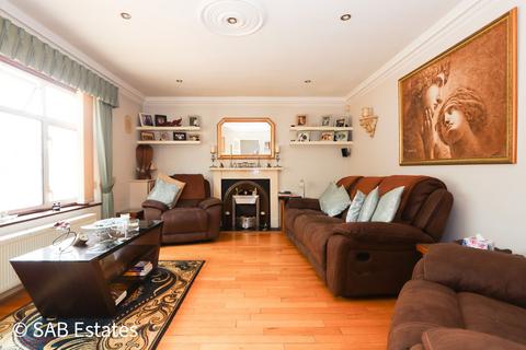 4 bedroom detached house for sale, Enmore Road, Southall, UB1