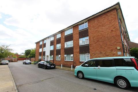 2 bedroom flat to rent, Church Road, Northolt, UB5