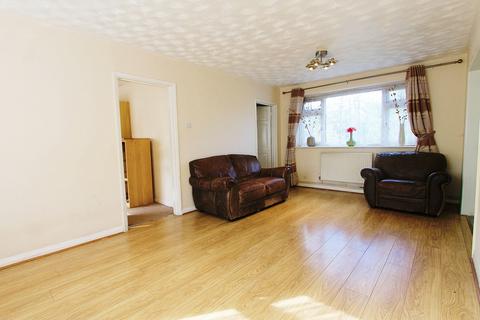 2 bedroom flat to rent, Church Road, Northolt, UB5