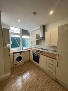 2 bedroom flat to rent, 497-499 Ley Street , Ilford IG2