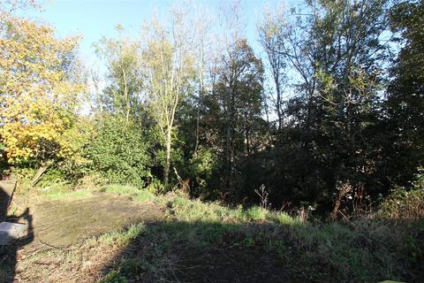 Land for sale, Prune Park Lane, Bradford BD15