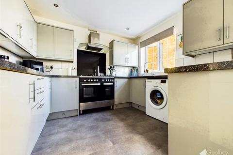 40 Brixham Close, Stevenage, SG1 2RY