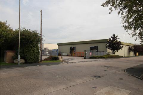 Warehouse to rent, 4-4A Aston Way, Midpoint 18, Middlewich, Cheshire, CW10 0HS