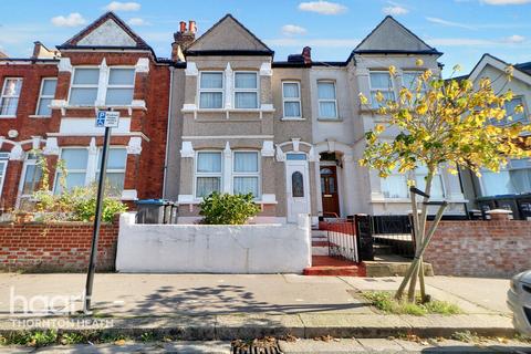 3 bedroom character property for sale, Buller Road, Thornton Heath