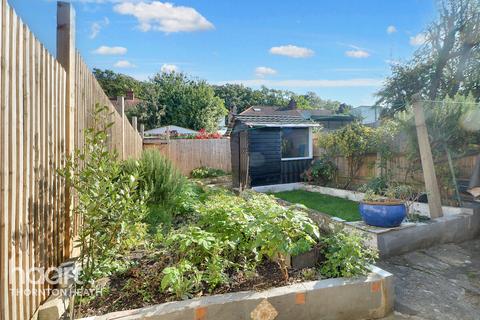 3 bedroom character property for sale, Buller Road, Thornton Heath