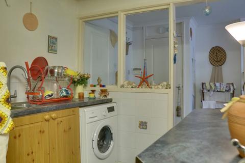 1 bedroom flat for sale, Western Parade, Southsea