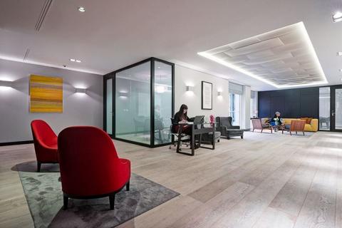 Serviced office to rent, 15 Birchin Lane, London EC3V