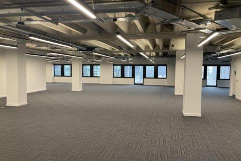 Office to rent, London EC3N