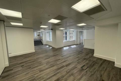 Office to rent, 66-67 Cornhill, London EC3V