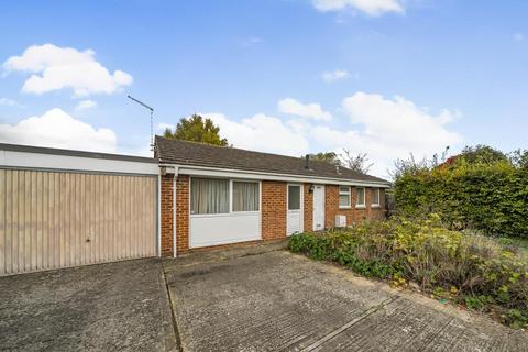 3 bedroom detached bungalow for sale, Bicester,  Oxfordshire,  OX26