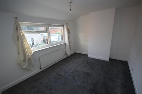 3 bedroom semi-detached house to rent, Birdbrook Road,  Birmingham, B44